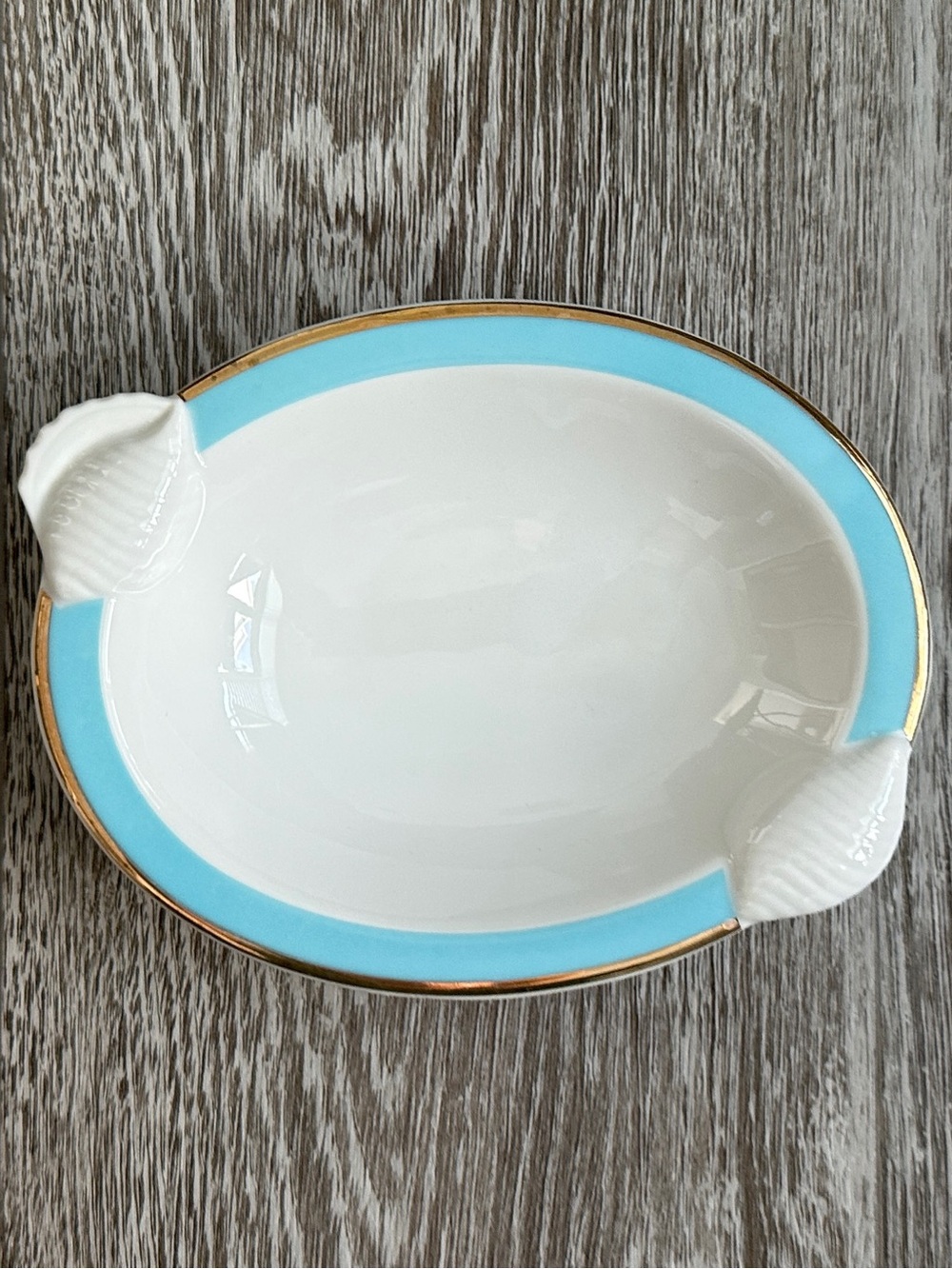 Ben Rickert Ceramic Soap Trinket etc Dish Sea Shell Accents Beautiful!
